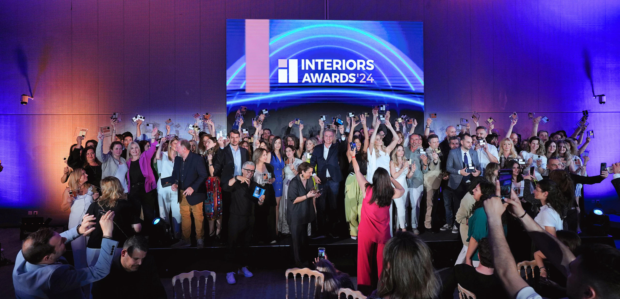Βραβείο Bronze στον διαγωνισμό Interior Design Awards για το Boutique Hotel στην Κύθνο